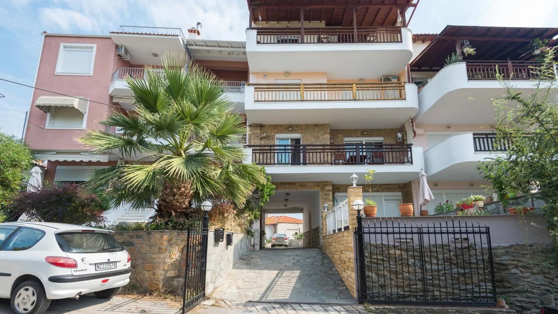 Galini Apartment In Neos Marmaras Yunanistan