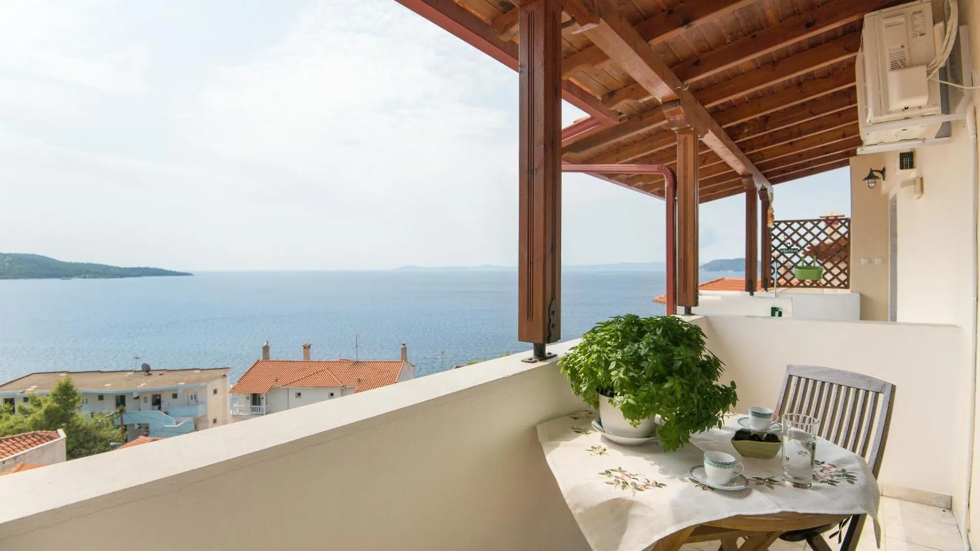 Galini Apartment In Neos Marmaras